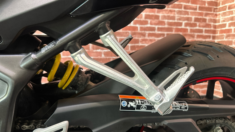 Honda CBR650R